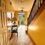 Ferienhaus Ashton House