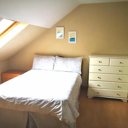 Ashton House * Tramore