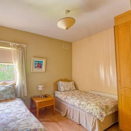 Ashton House * Tramore