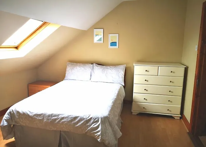 Ashton House * Tramore