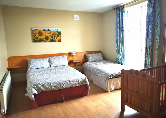 Ashton House Tatil Evi